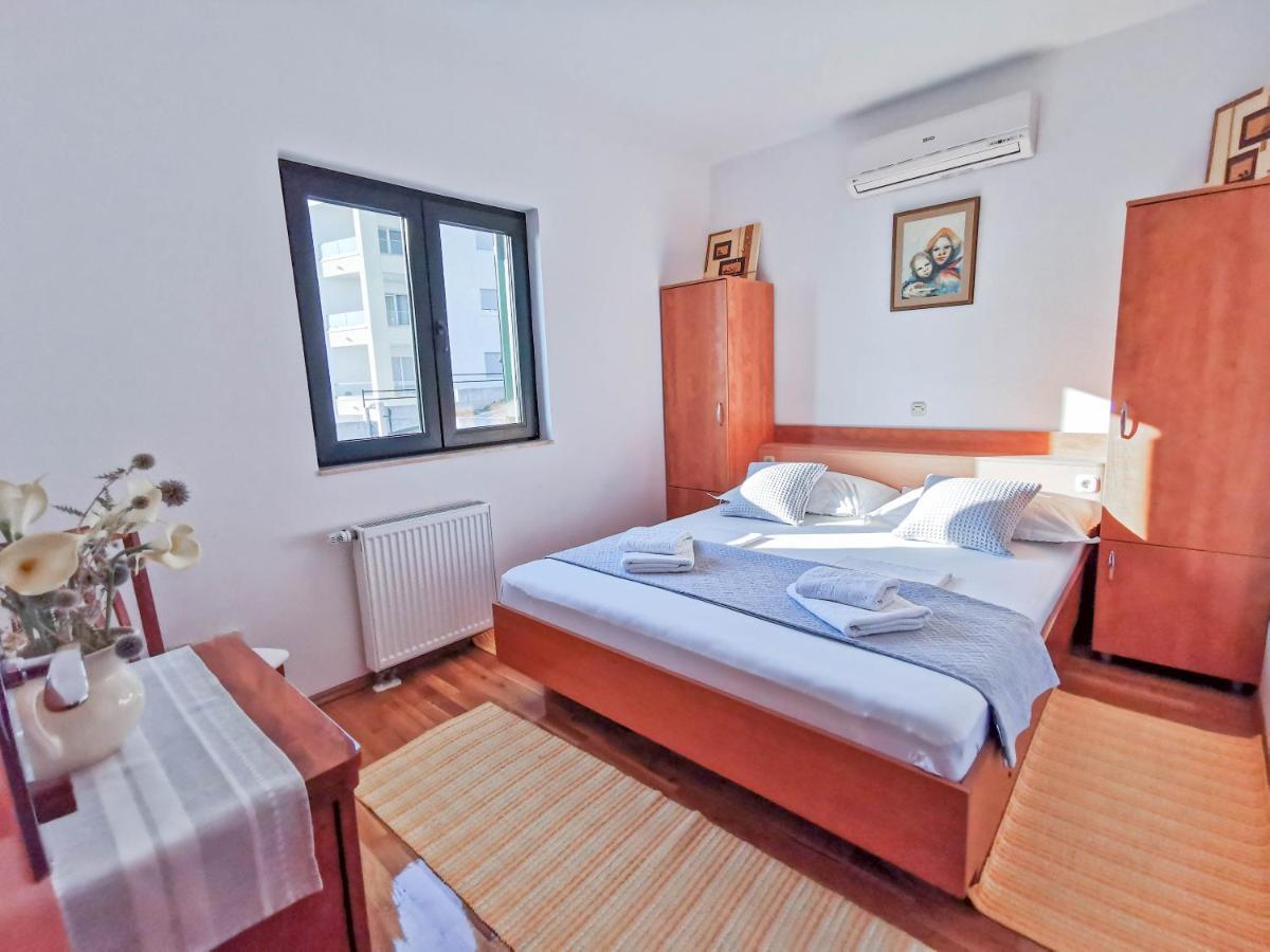 Apartments Vukovic Vanja Makarska Exterior photo