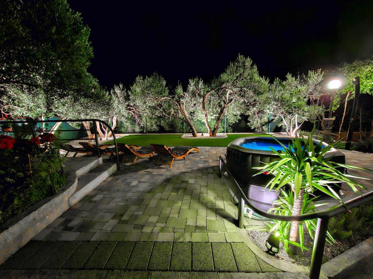 Apartments Vukovic Vanja Makarska Exterior photo