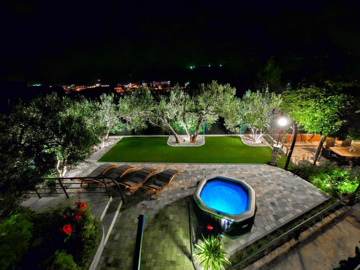 Apartments Vukovic Vanja Makarska Exterior photo